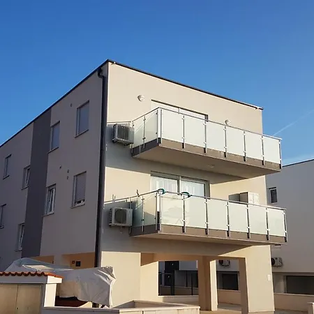 Apartment Brist Hills