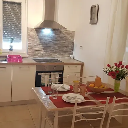 Apartment Brist Hills *