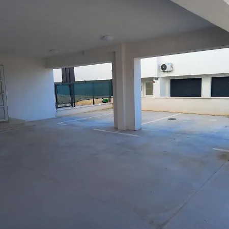 Apartment Brist Hills Pula