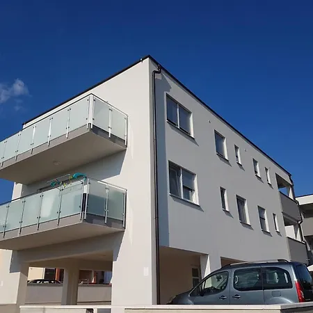 Apartment Brist Hills