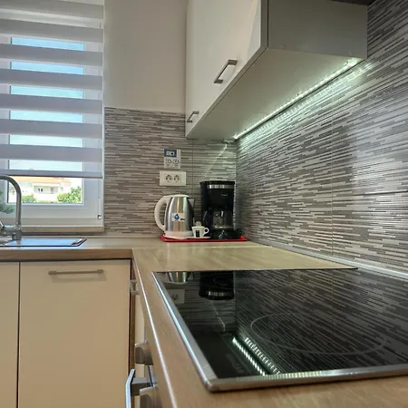Brist Hills Apartment *