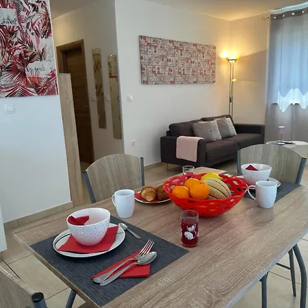 Apartment Brist Hills Pula