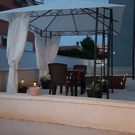 Brist Hills بولا