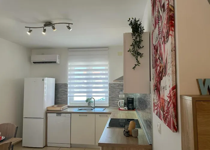 Brist Hills Apartamento Pula