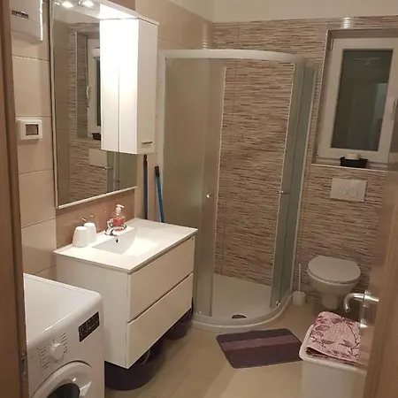 Brist Hills Apartament Pula