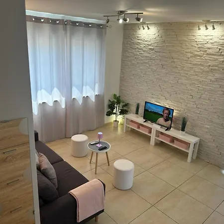 Brist Hills Apartman