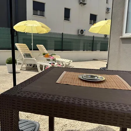 Apartment Brist Hills *