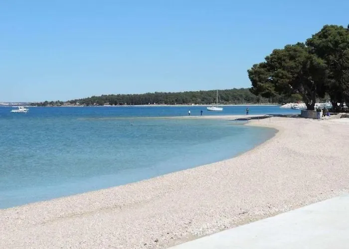 Brist Hills Apartman