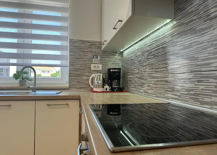Brist Hills Apartman *
