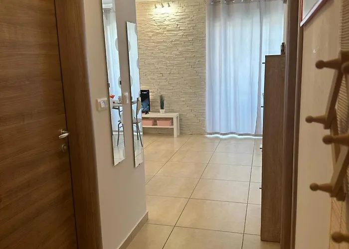 Brist Hills Apartman Pula