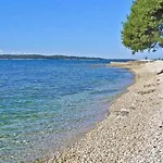 Brist Hills * Πούλα