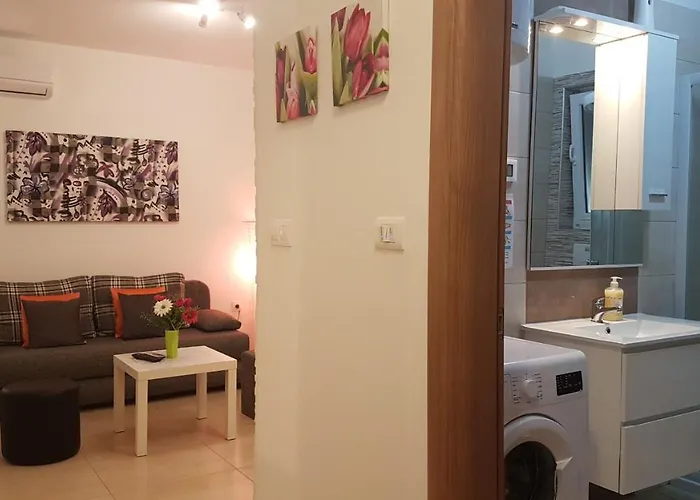 Apartment Brist Hills *